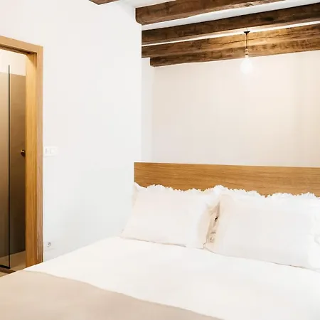Grad House Stanjel