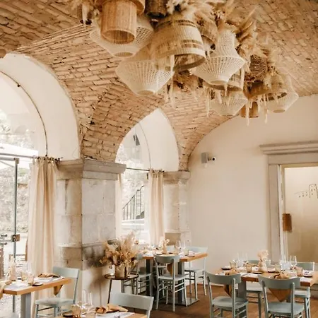 Grad House 3* Štanjel